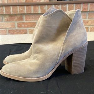 Dolce Vita Booties